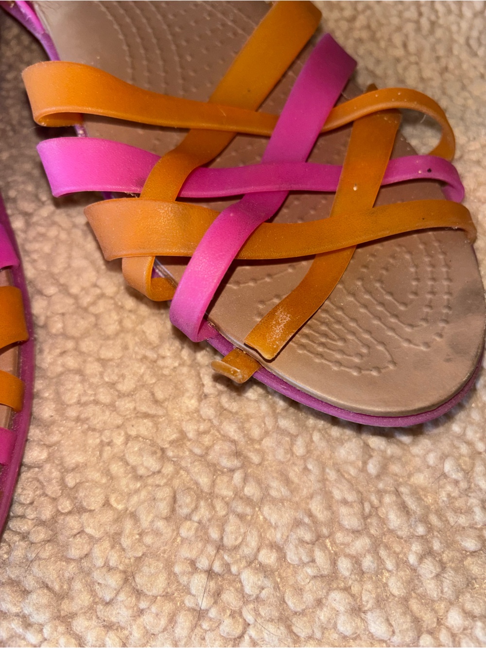 Crocs pink/orange Isabella strappy sandals size 11 *Flaw* - Picture 3 of 7